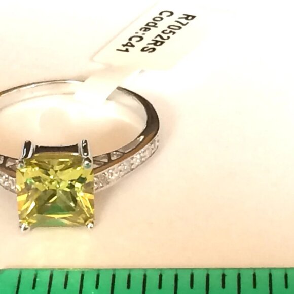 Sterling Silver Green Cubic Zirconia Ring Size 9 10 Princess Simulated Peridot - Picture 9 of 12